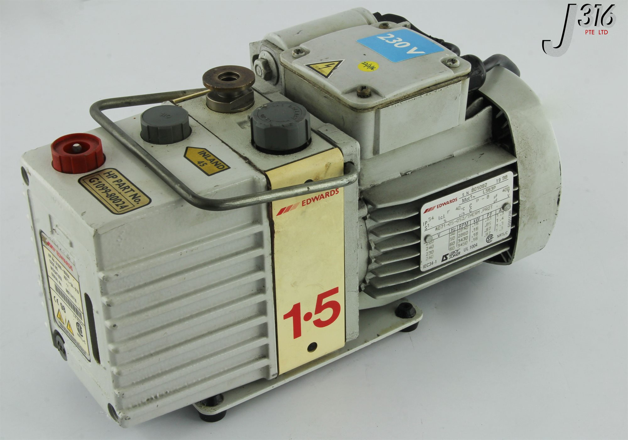 5494 EDWARDS E2M1.5 ROTARY VANE PUMP, 220 - 240 V, 50/60 HZ A371